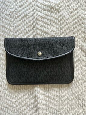 Michael Kors Black Logo Snap Pouch